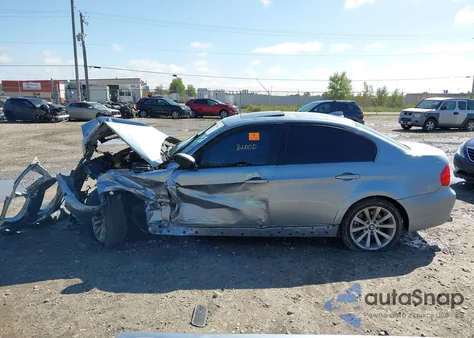 2011 BMW 328I xDrive z USA, uszkodzony, nr VIN WBAPK7C53BA971853